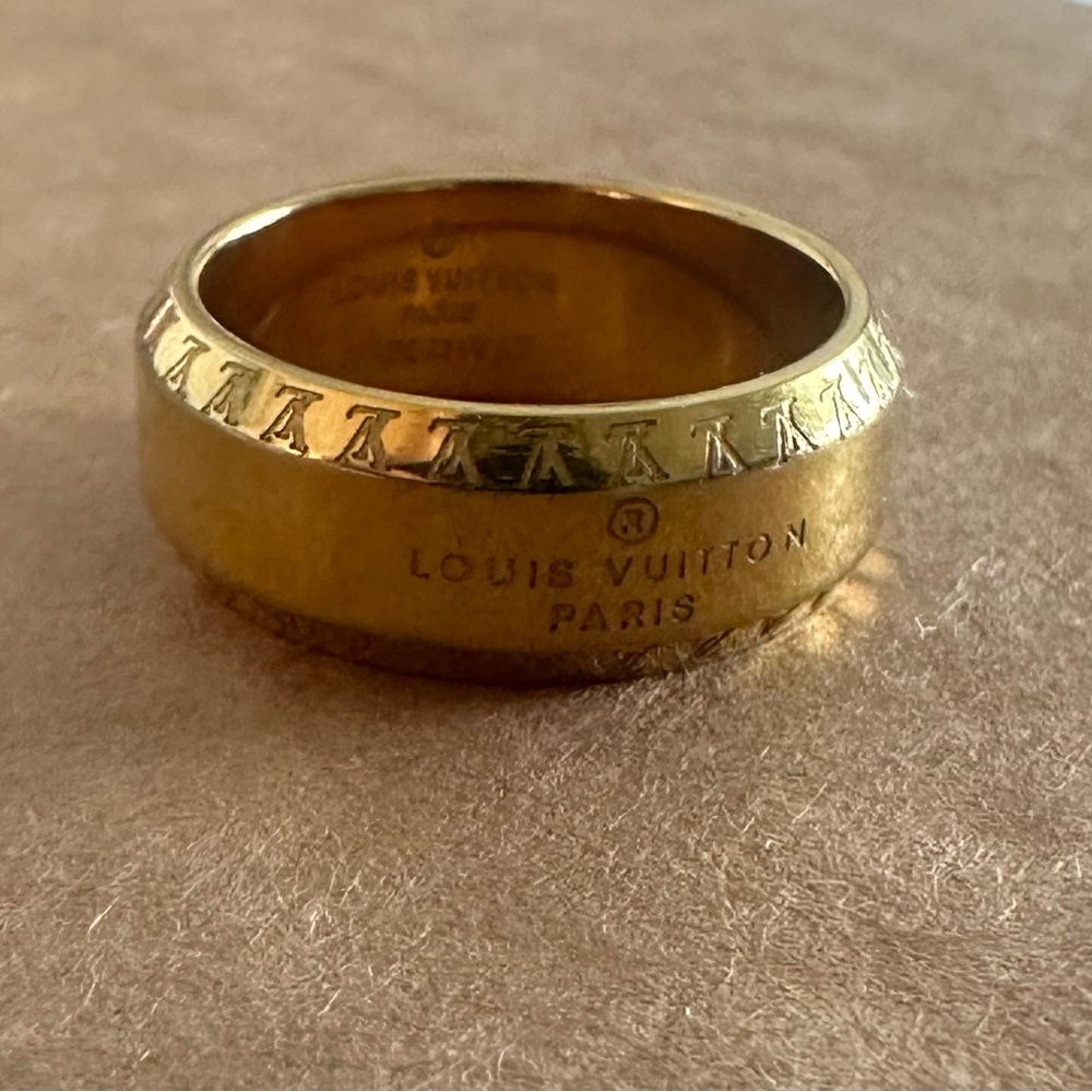 Gold Louis Vuitton ring